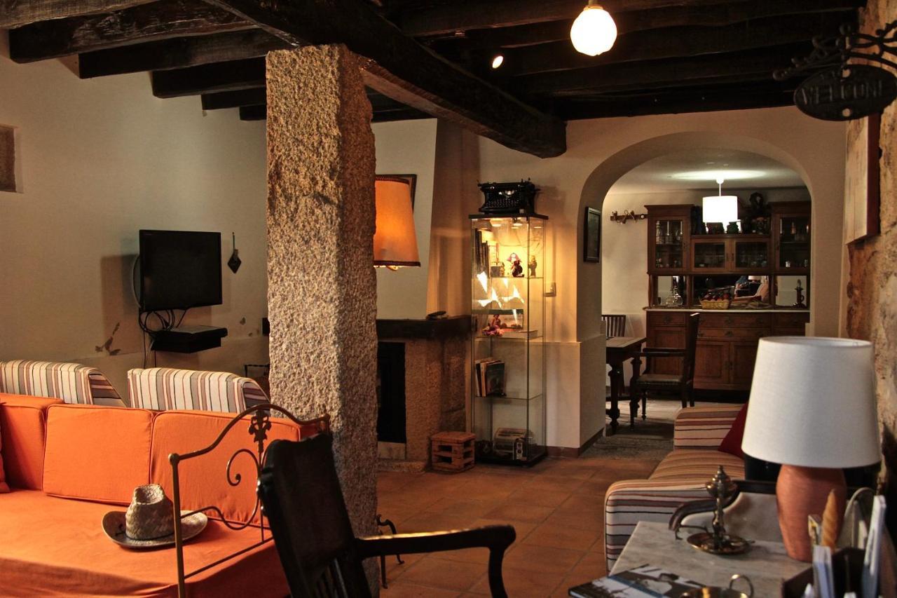 בית הארחה אלקאיינס 	Casa Do Balcao מראה חיצוני תמונה