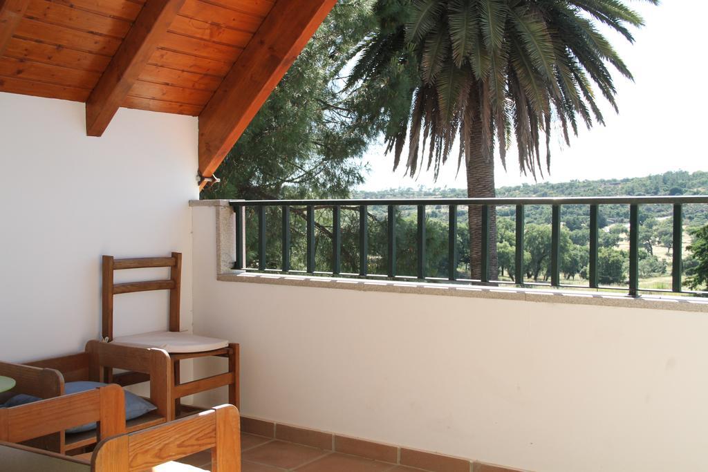 בית הארחה אלקאיינס 	Casa Do Balcao מראה חיצוני תמונה